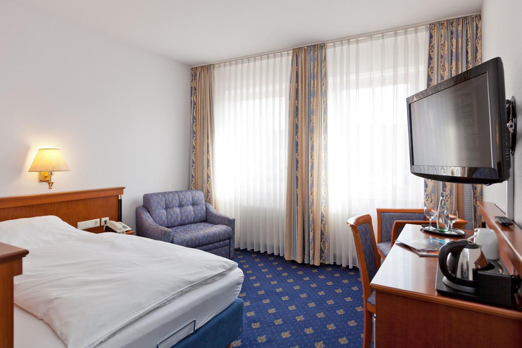 Hotel Fuer Dich Варен Номер фото