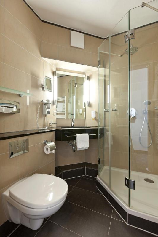 Hotel Fuer Dich Варен Экстерьер фото